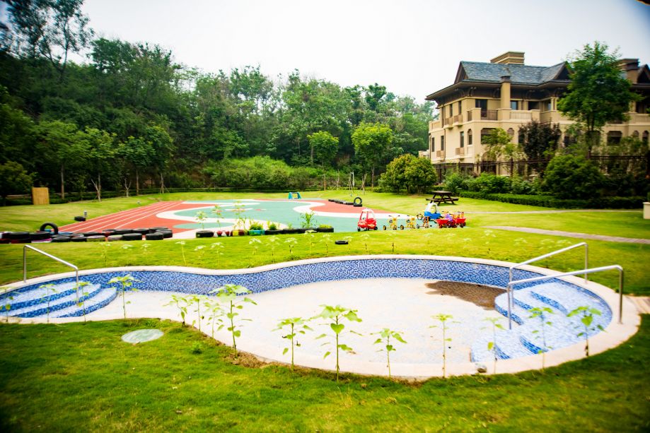 Maple Bear Canadian Schools - Zhengzhou image