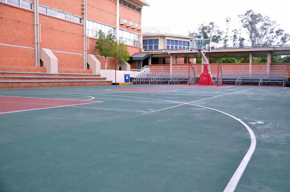 Modern American School image