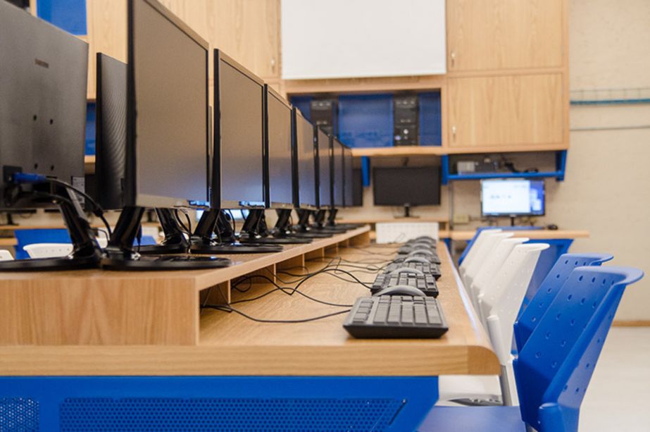 Modern American School image