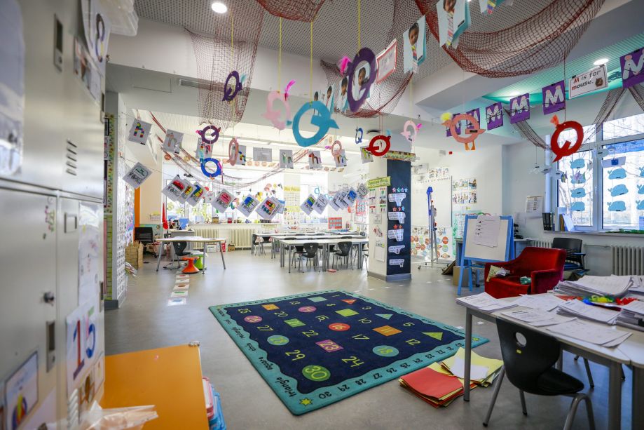 Beijing Haidian Kaiwen Academy image