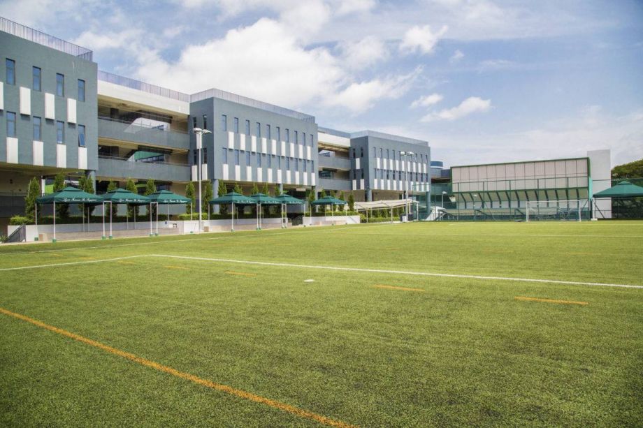 International French School image