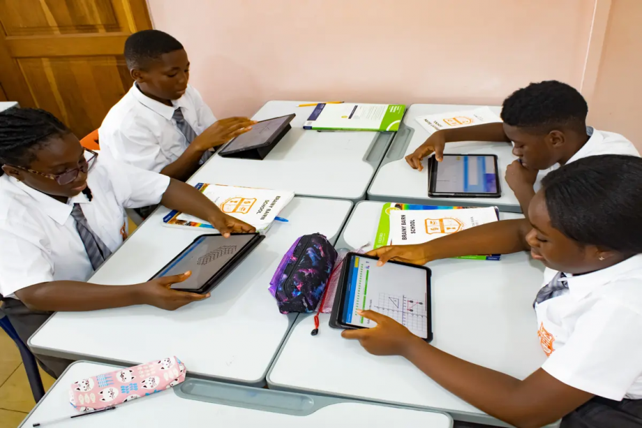 Brainy Bairn School image