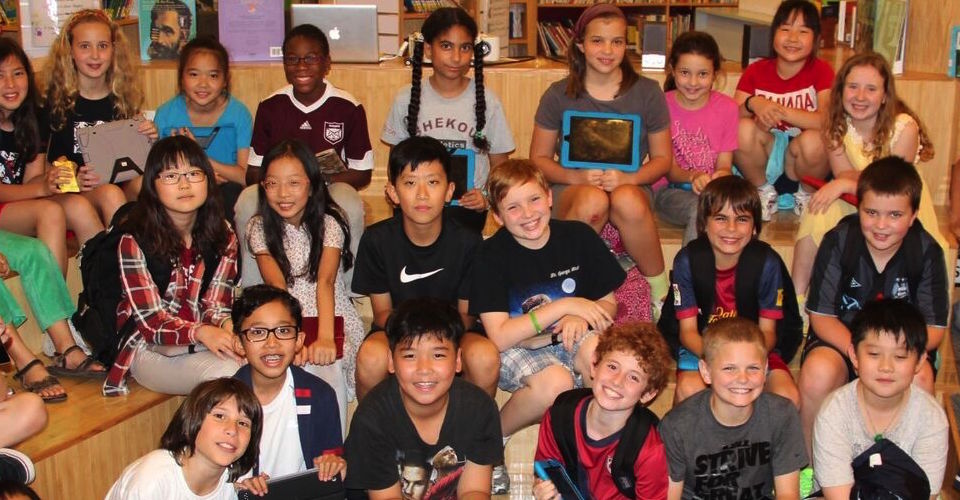 Shekou International School image